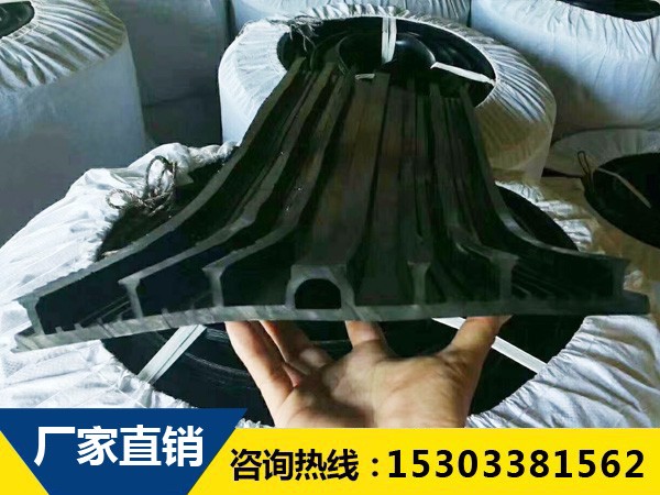 供應背貼式橡膠止水帶